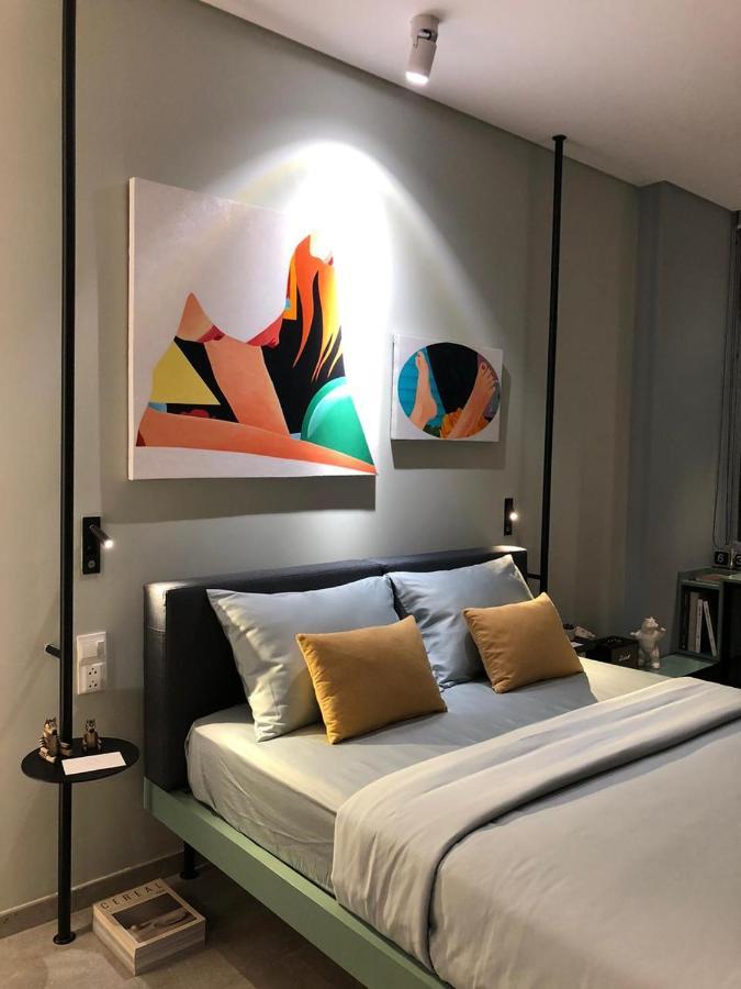 Bare Chic - Bare Boutique Stays Хошимин Экстерьер фото