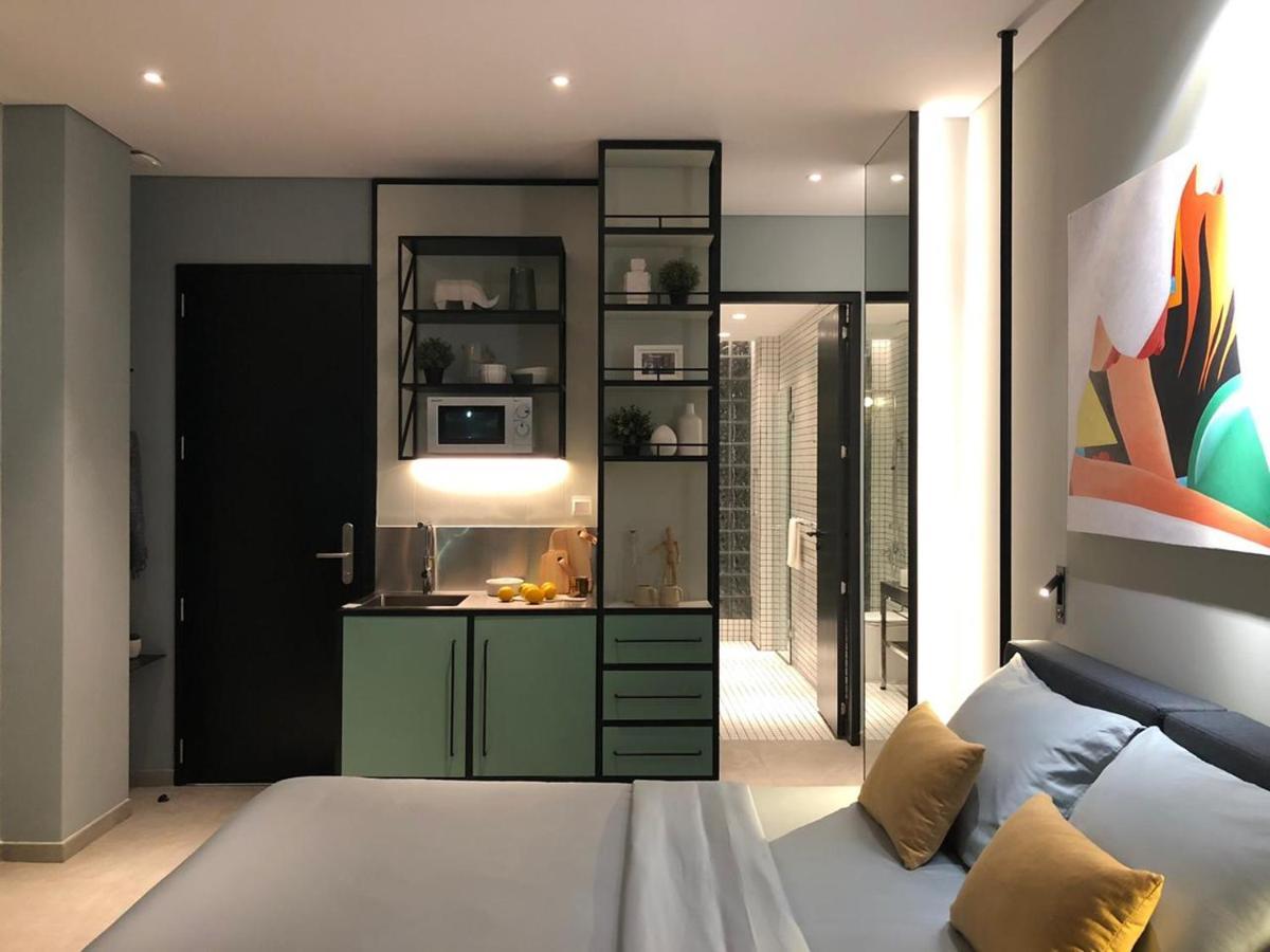 Bare Chic - Bare Boutique Stays Хошимин Экстерьер фото